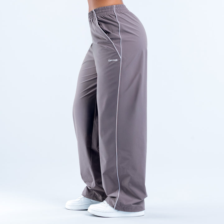 Signature Track Pant