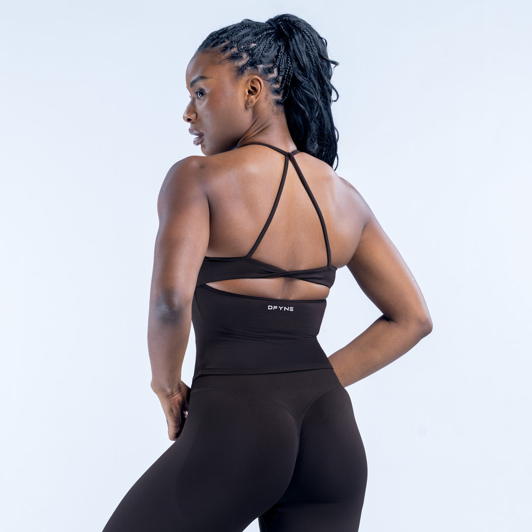 Dynamic Twist Back Top