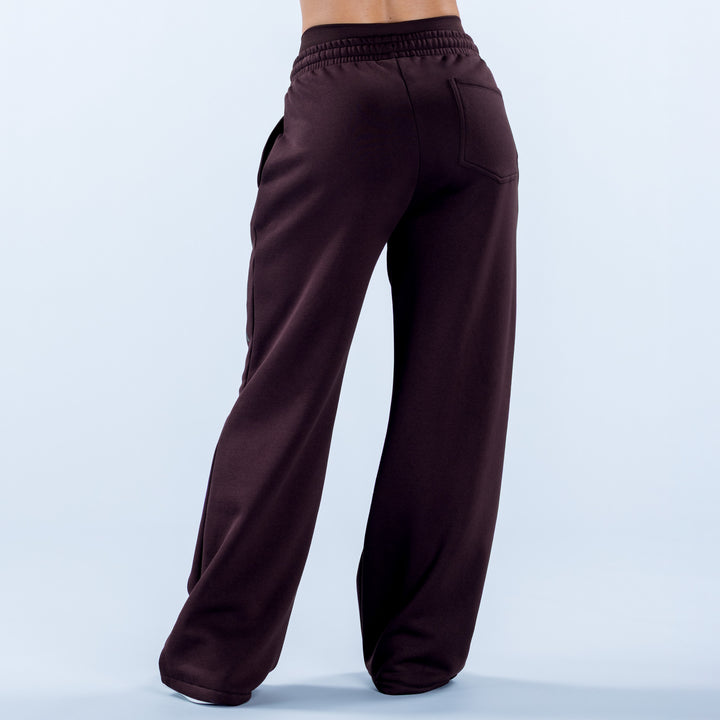 Signature Wide Leg Jogger