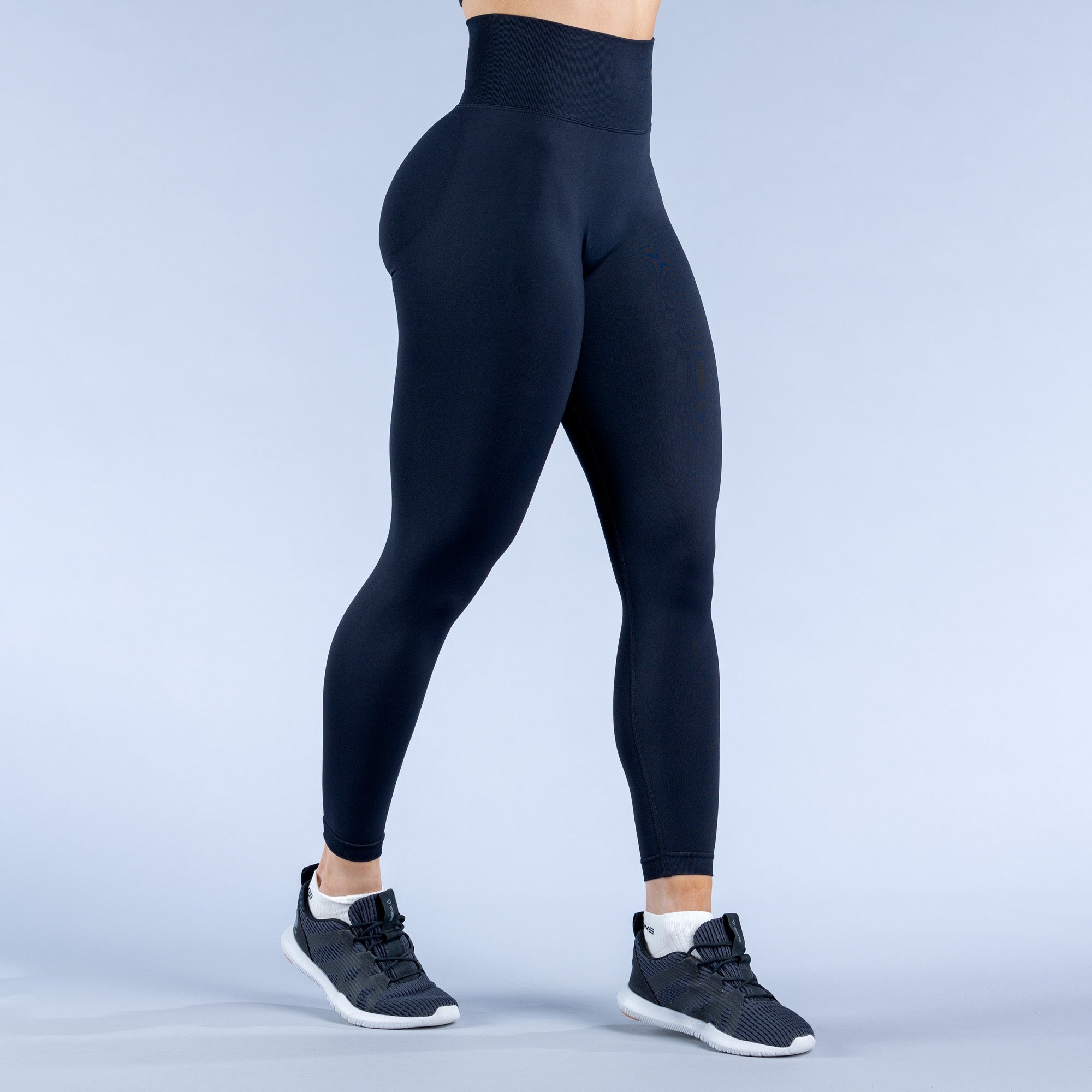 Nike yoga dynamic best sale